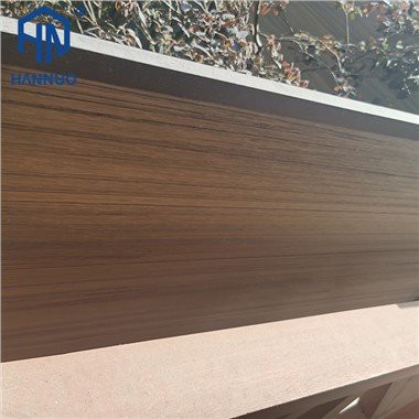 สิ่งอำนวยความสะดวกกลางแจ้ง WPC